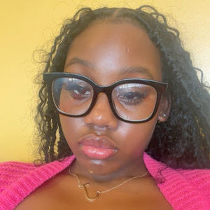 Meet your Posher, Jade